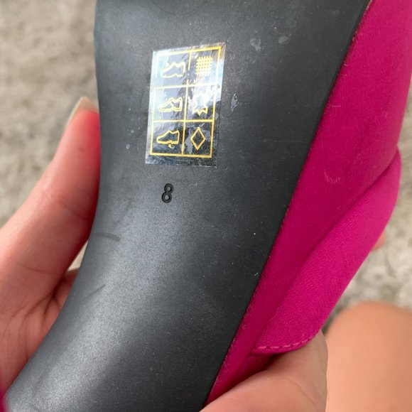 Jeffrey Campbell Ovr-N-Out Pump Pink - Picture 6 of 6